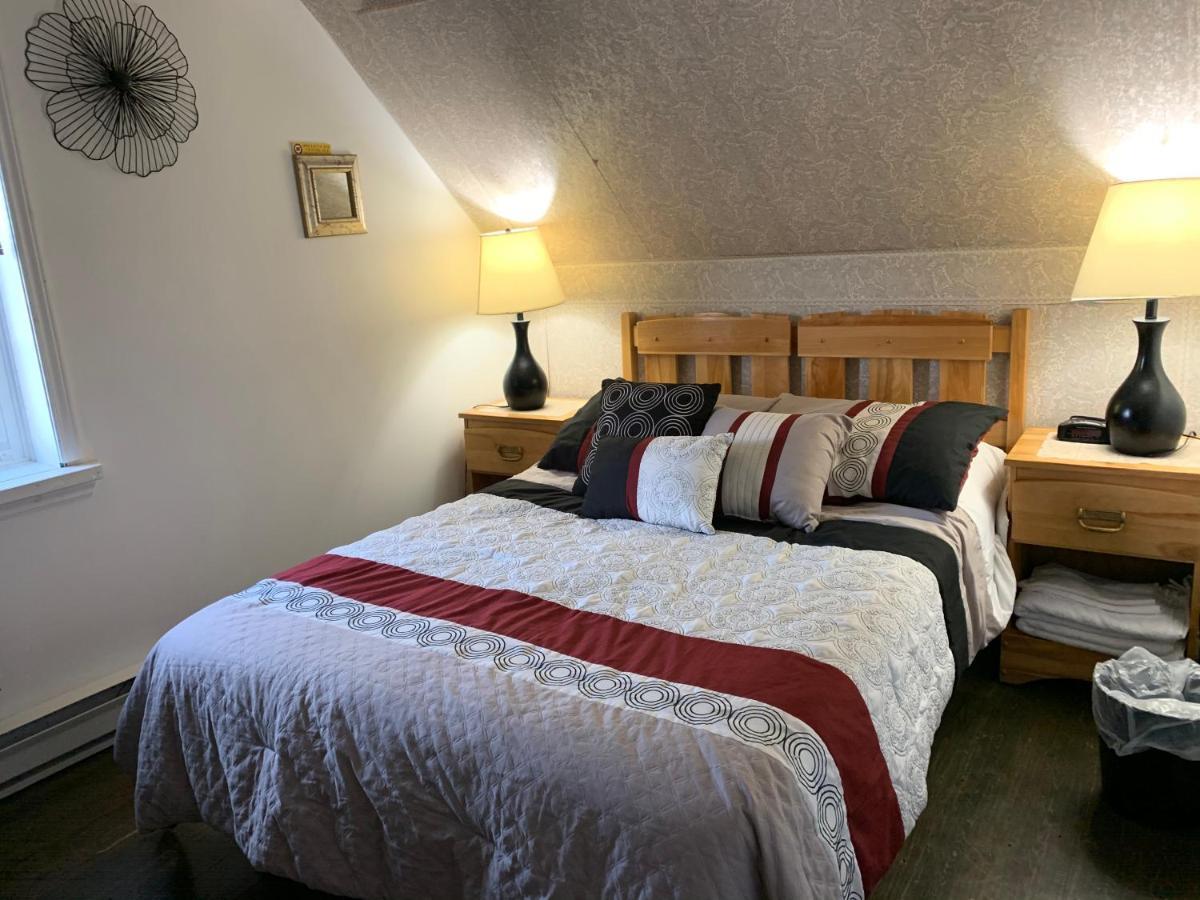 Auberge Chez Caro Sacre-Coeur ภายนอก รูปภาพ
