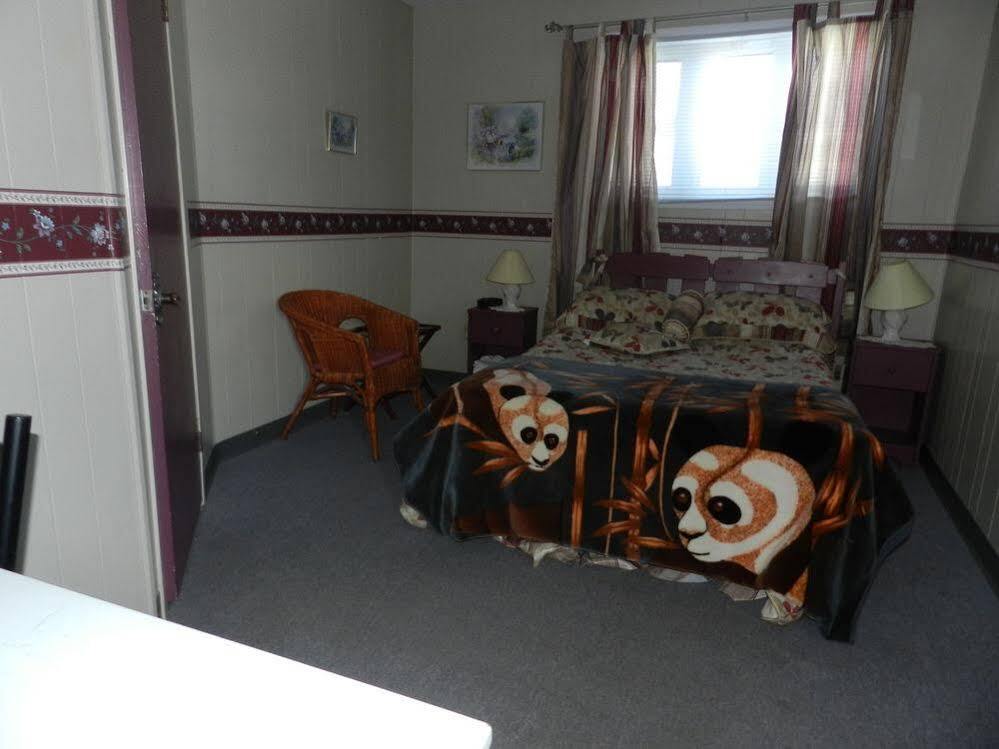 Auberge Chez Caro Sacre-Coeur ภายนอก รูปภาพ